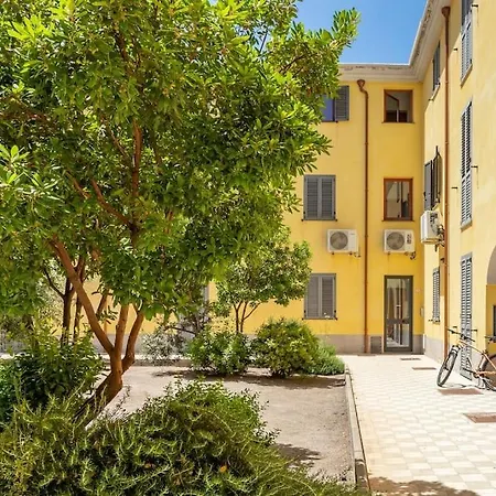 Apartment Terrace With Castle View Bosa